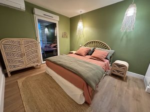 Chambre appartement quai secret d'augustine à Narbonne
