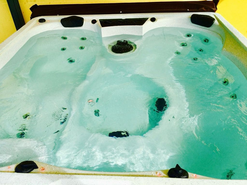 Jacuzzi de la Villa Océane à Mimizan - Location de vacances